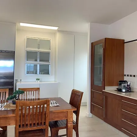 El Mirador De Cristina Holiday home *